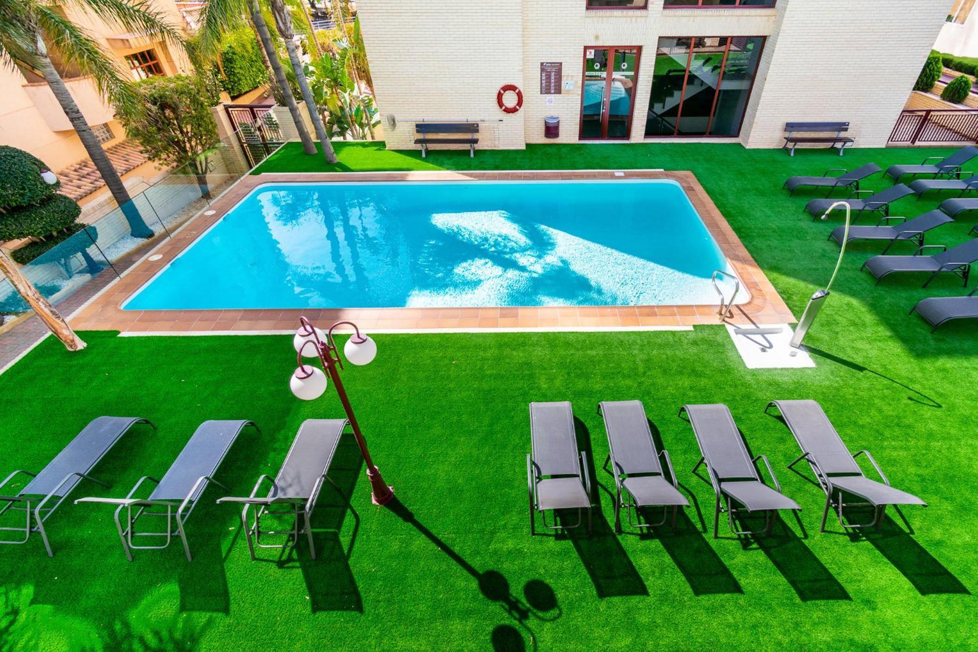 אלביר Apartamentos Albir Confort 2 Dormitorios מראה חיצוני תמונה